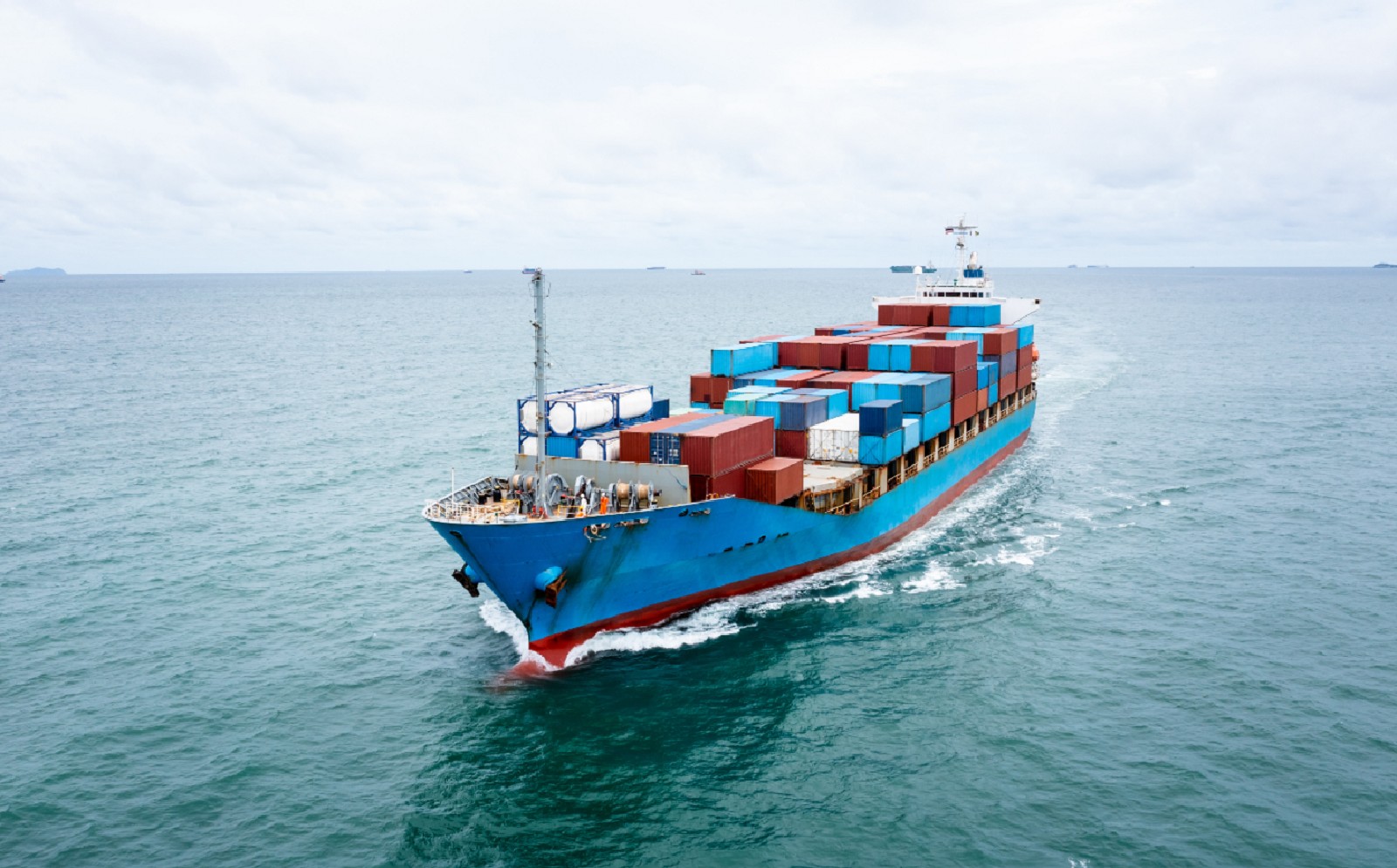 Shipping globally, Exports News